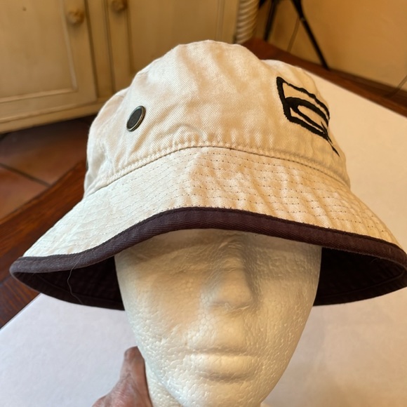 Bucket Hat - Picture 2 of 5